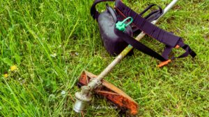 Como garantir estanqueidade no encaixe da vela da roçadeira?