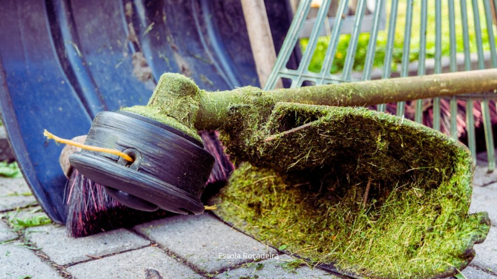 roçadeira a gasolina a fio desligada